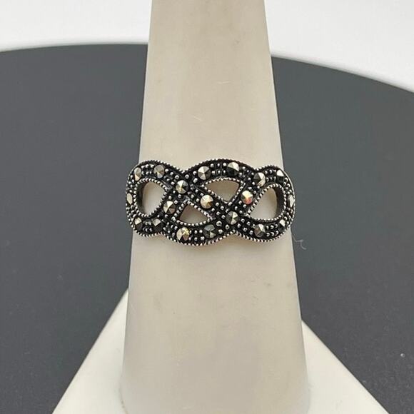 IBB TH 925 Sterling Silver Marcesite Intertwined Ring Sz 8 - Picture 1 of 8